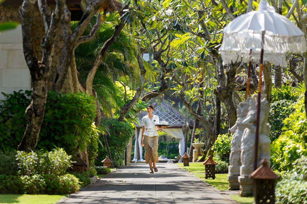 The Seminyak Beach Resort & Spa 39