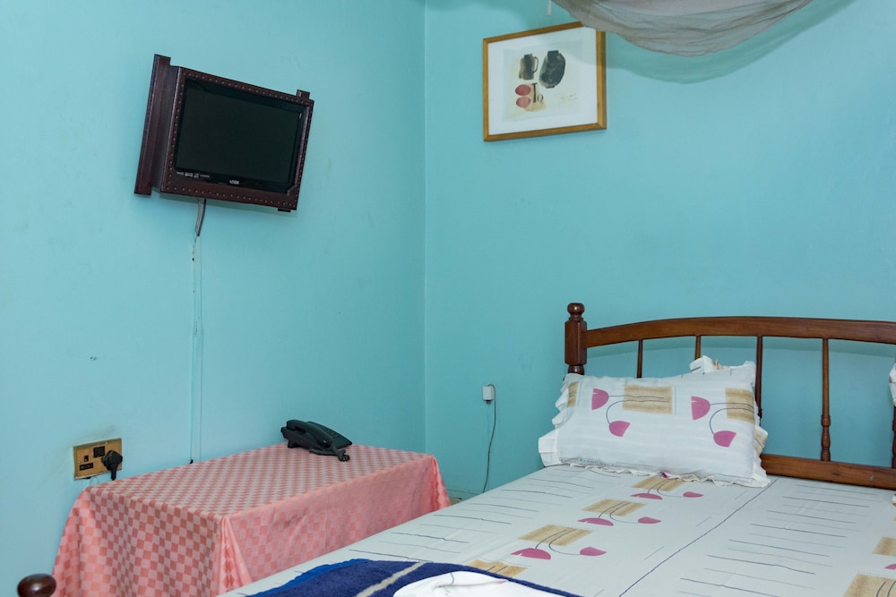 Rosama Guest House