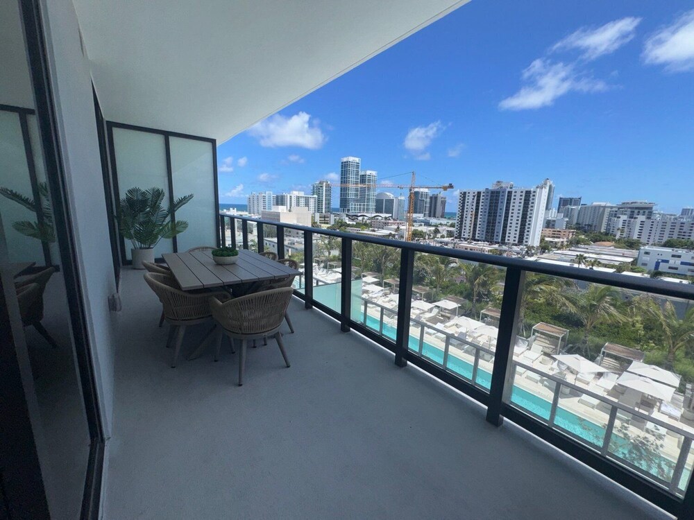 Luxury Condos Near Miami Beach
