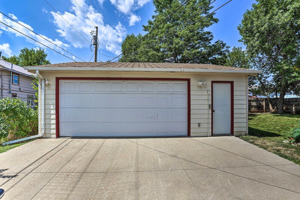 Centrally Located Sturgis Apt On Main St w/ Garage view 4