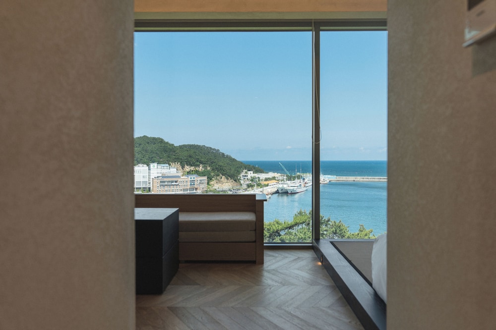 Ije Busan 13