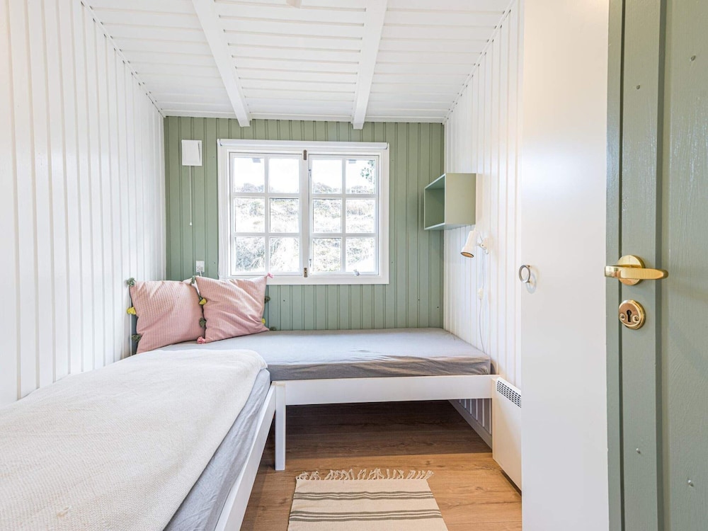 5 Person Holiday Home in Henne