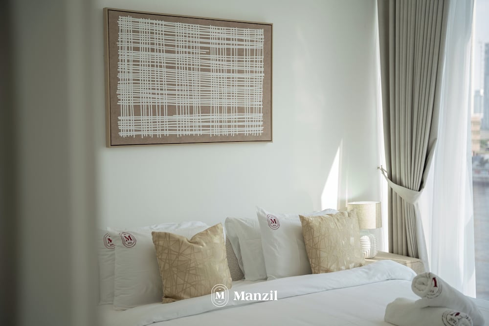 Manzil - Modern 1BR w Stunning Lake View