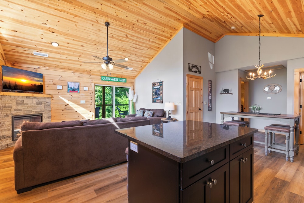 Eagle Mountain Cabin