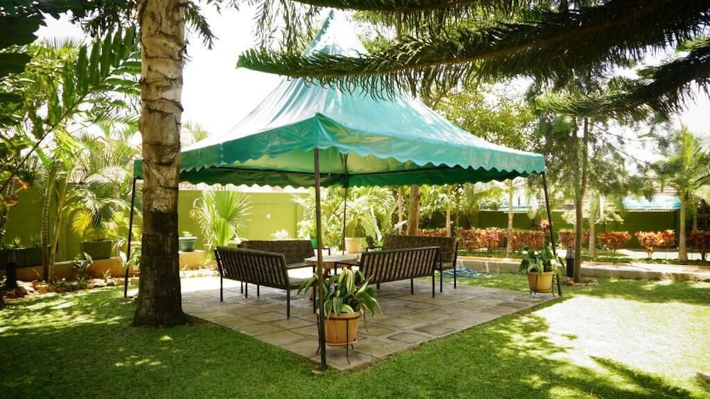 Apricot Guest House