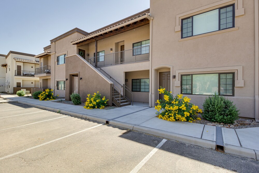 Central Tucson Condo w/ Community Pool + Hot Tub! view 5