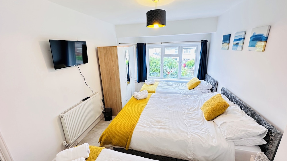 Pengam House