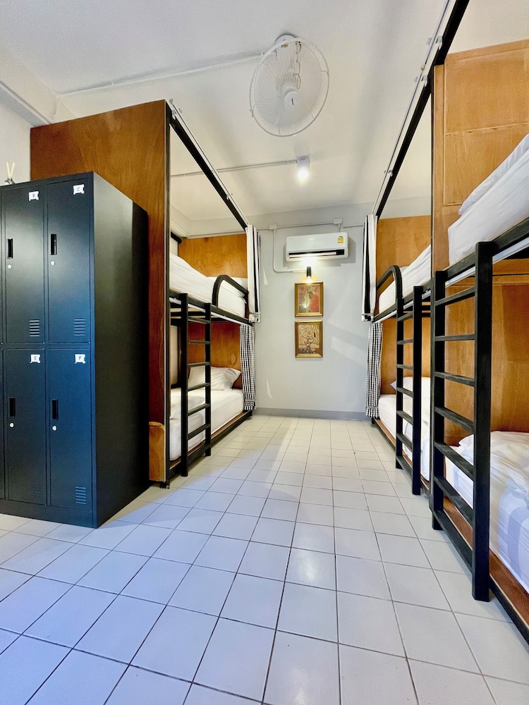 Secret Corner Boutique Hostel