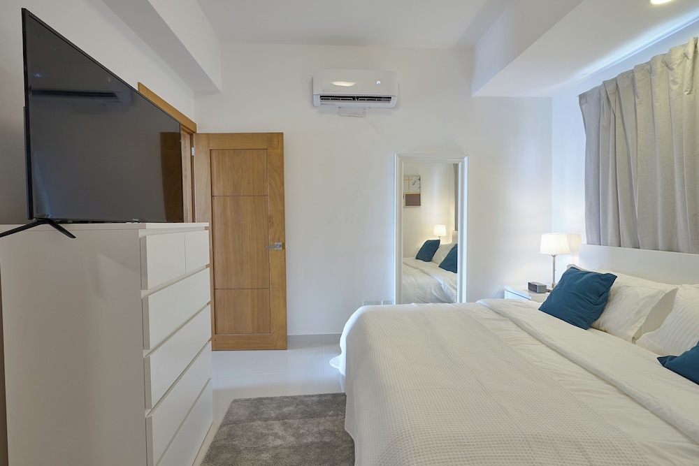 Apartments in La Julia 1 and 2 Bedrooms