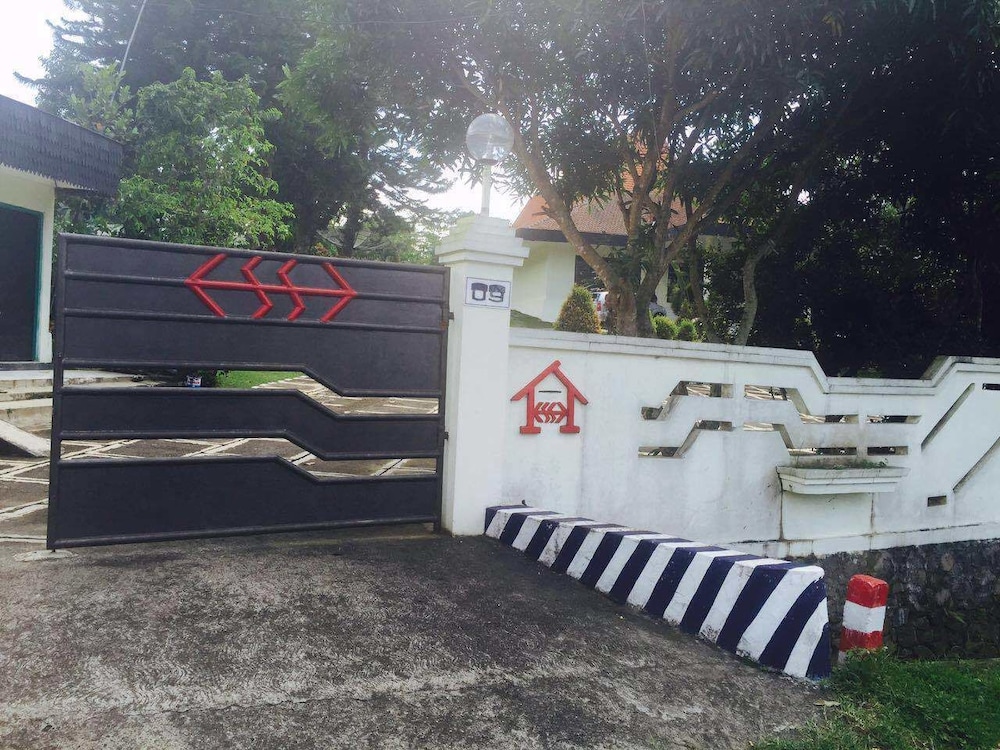 Sinar Express Villa
