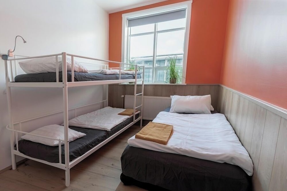 Hostel Fjordur