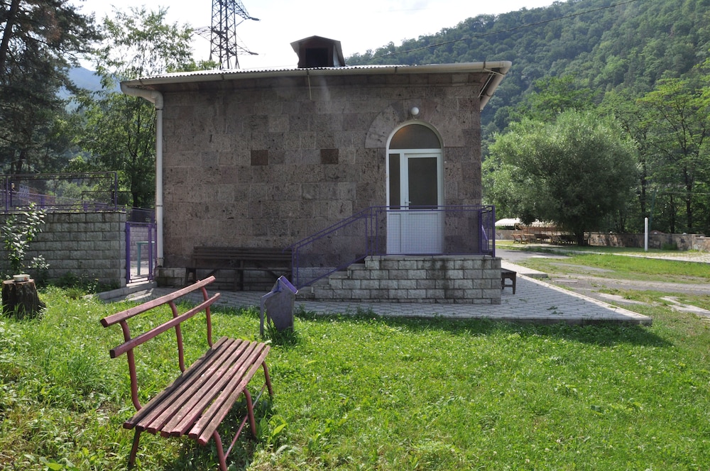 Gugark Retreat
