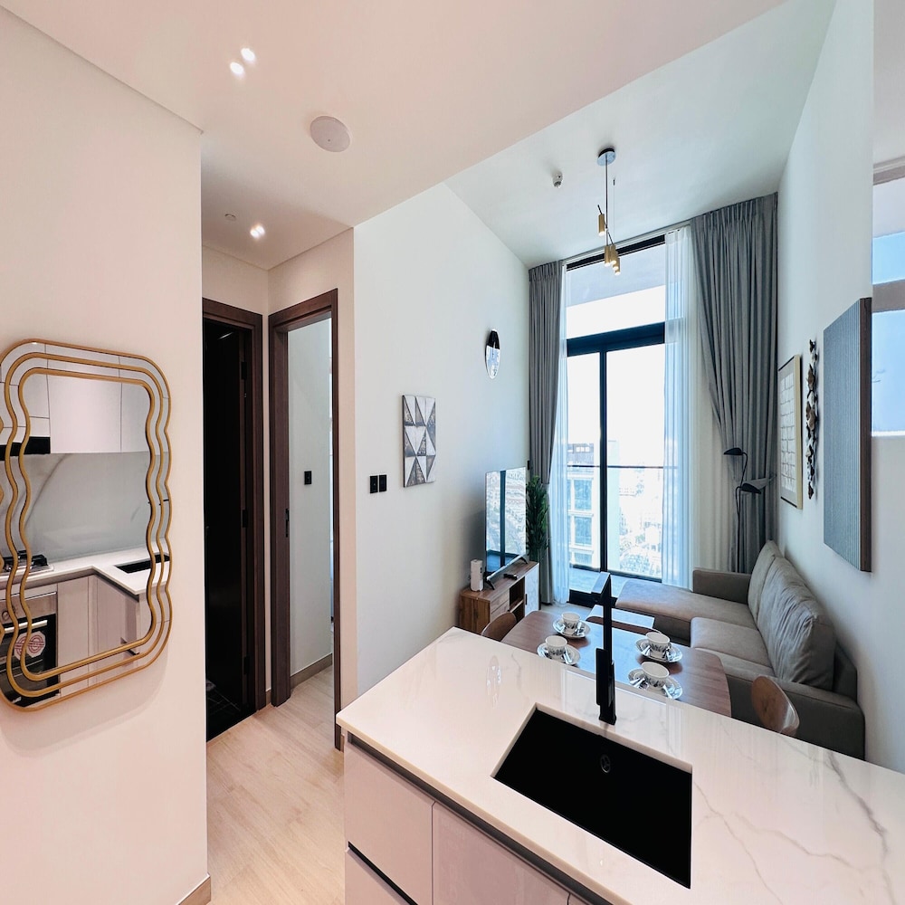 OYO HOME 1479 Premium 1-bed Apartment