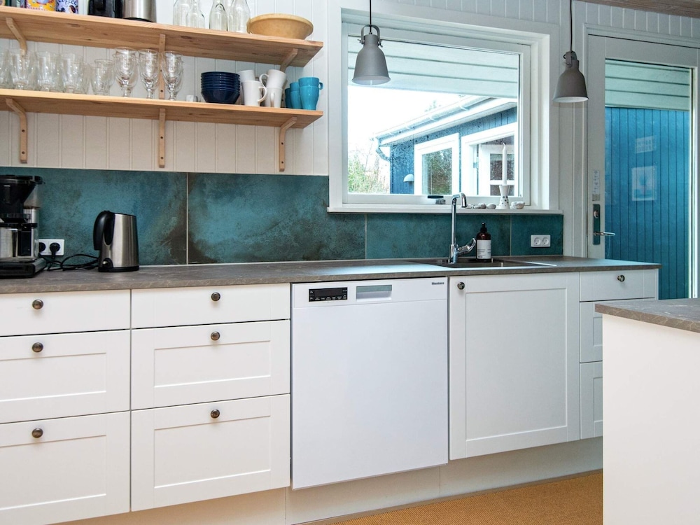 8 Person Holiday Home in Ebeltoft-by Traum