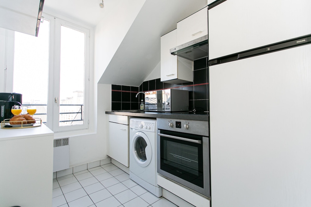 Stylish 1BR in the Heart of Le Marais