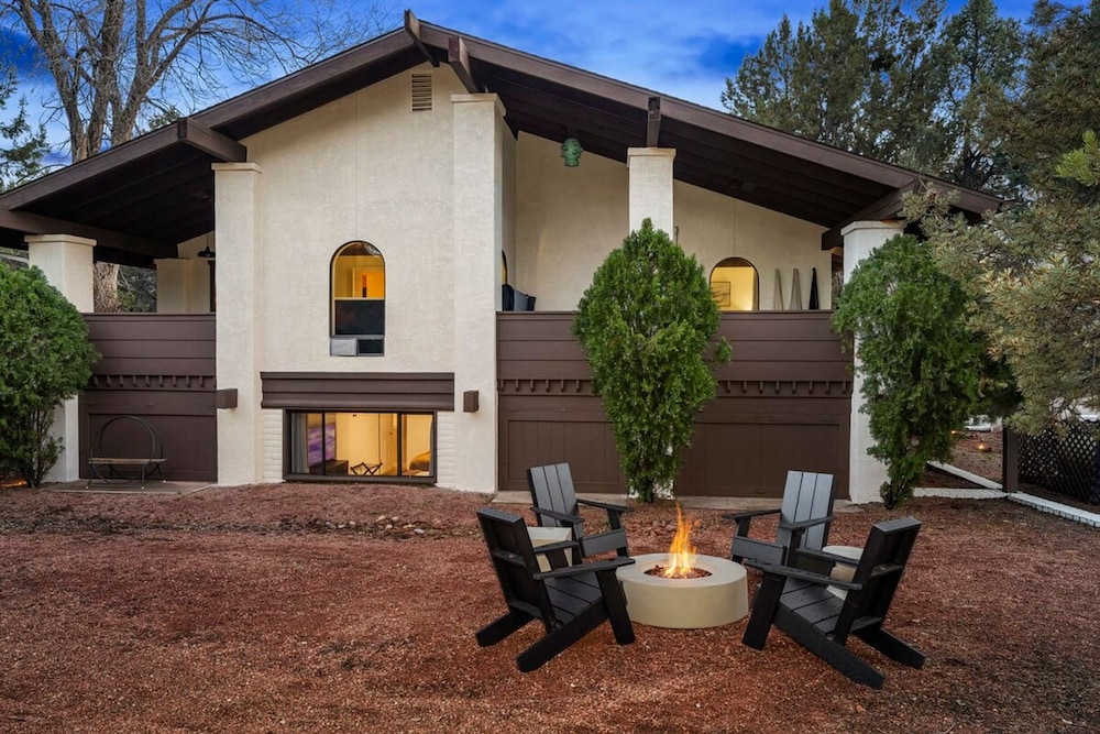 Serenity Retreat Sedona Hot Tub Games Firepit