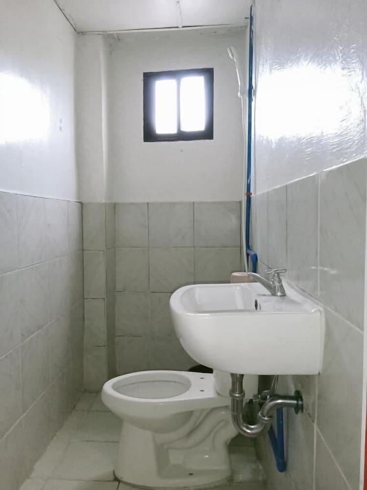 WJV INN BACOLOD LIBERTAD