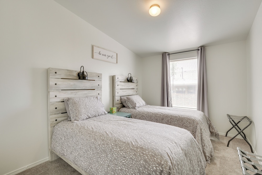 1 Mi to Main Street: Cozy Retreat in Portales