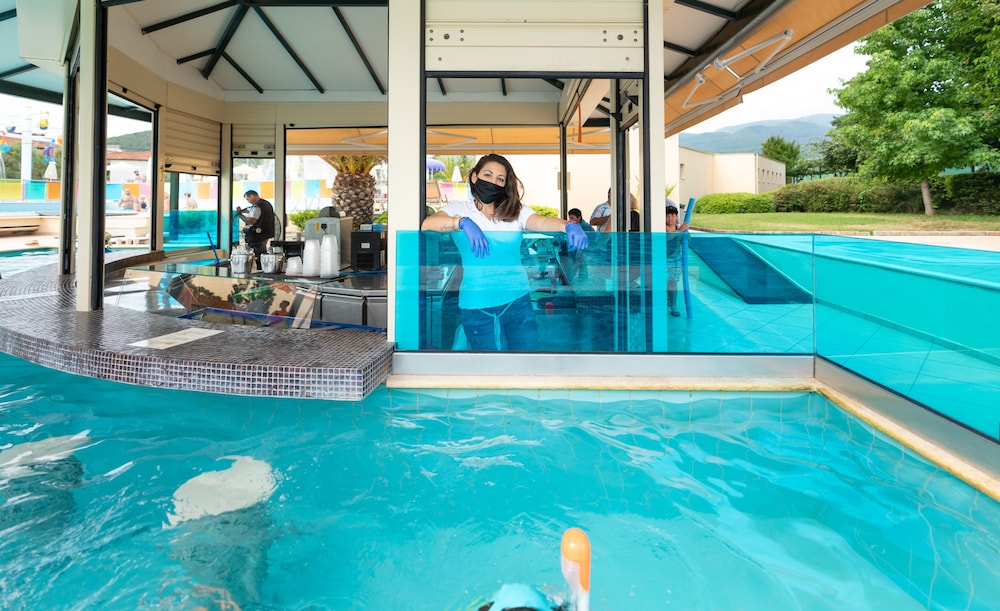 Cronwell Platamon Resort