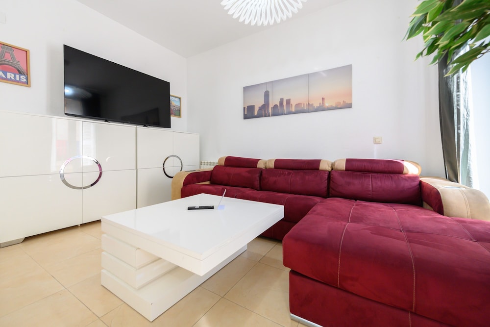 M Din133b Apartamento de 2 Dormitorios a Pasos de