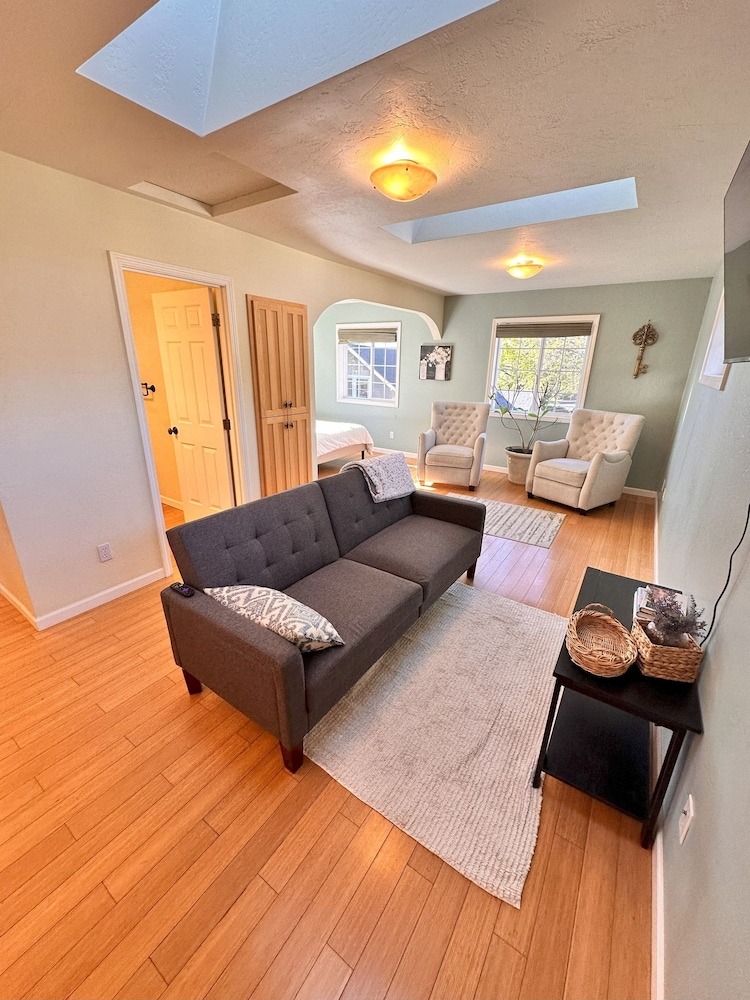 Medford Home and 2 Condos With Pool