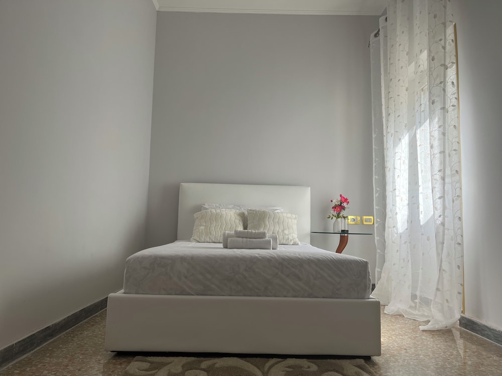 S.R. Guesthouse
