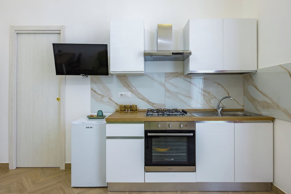 Essentia Home