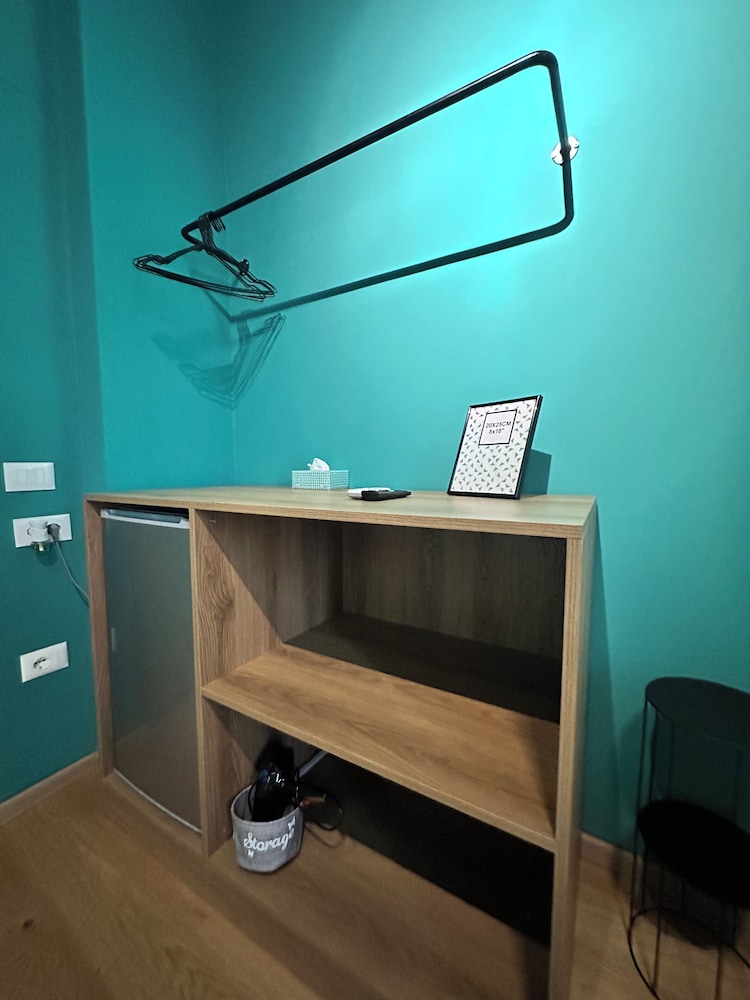 SA Studio 24