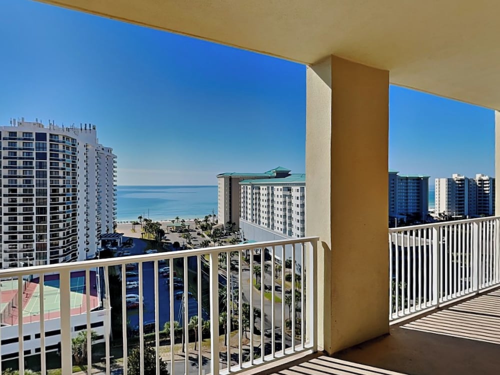 Ariel Dunes by Southern Vacation Rentals