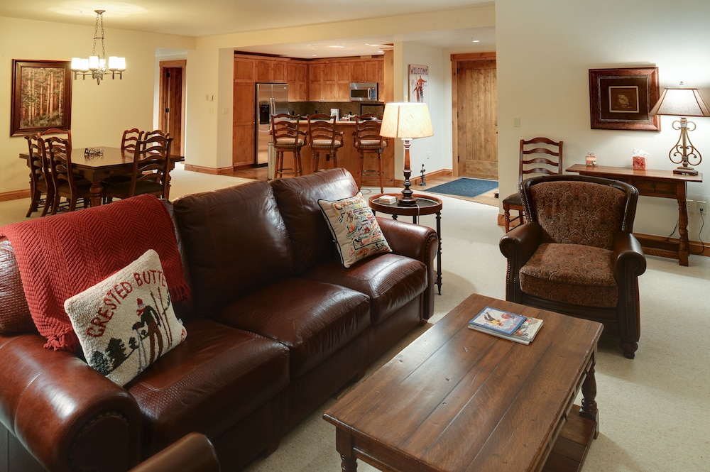 WestWall Lodge - Property Image 64