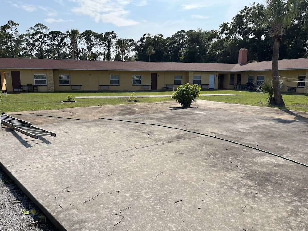 Heritage Inn