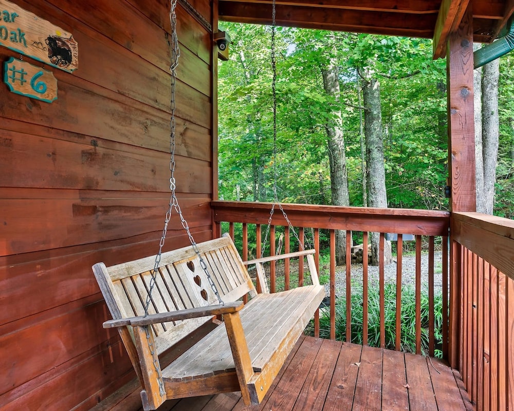 Firepit I Between Pigeon Forge Gatlinburg I Hottub view 5