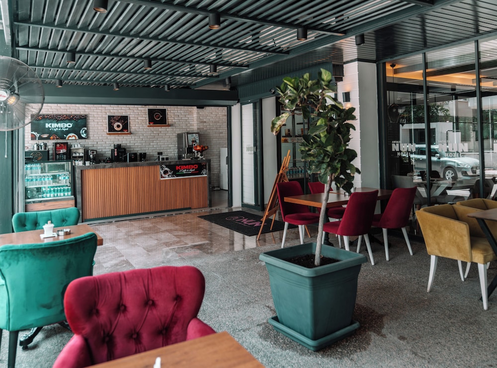 Nun By Laren Hotels - Image 87