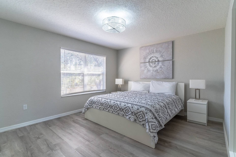 236 Regal Palms