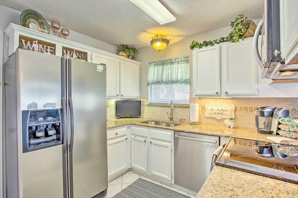 Family-friendly Rowlett Home: 23 Mi To Dallas - Property Image 1
