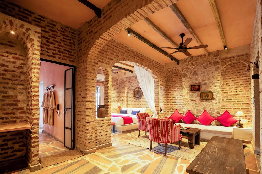 Maya Luxury The Quila Udaipur