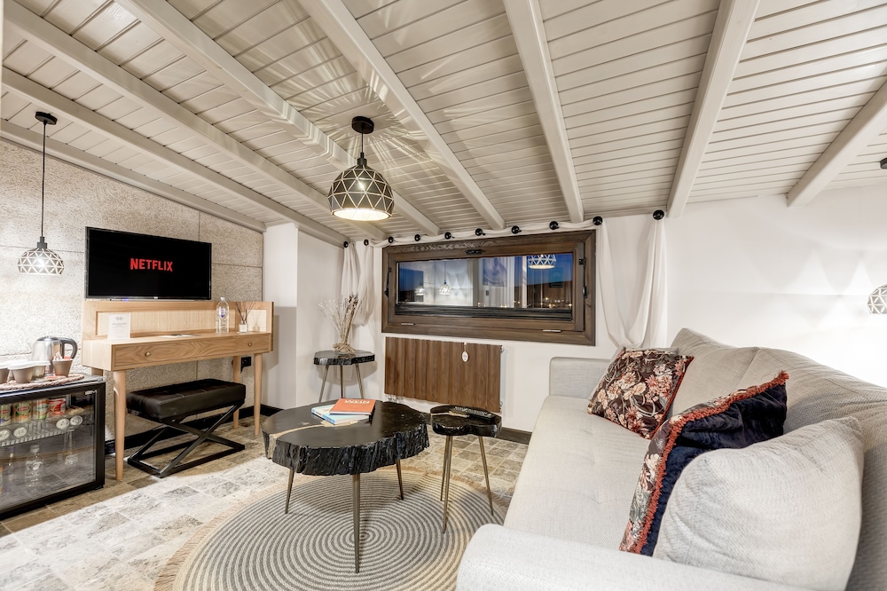 Parna Hotel - Image 78