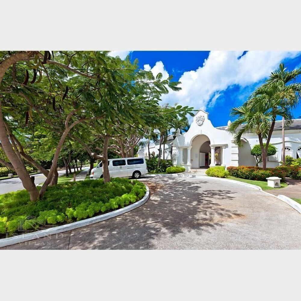 Royal Westmoreland Benjoli Breeze by Island Villas
