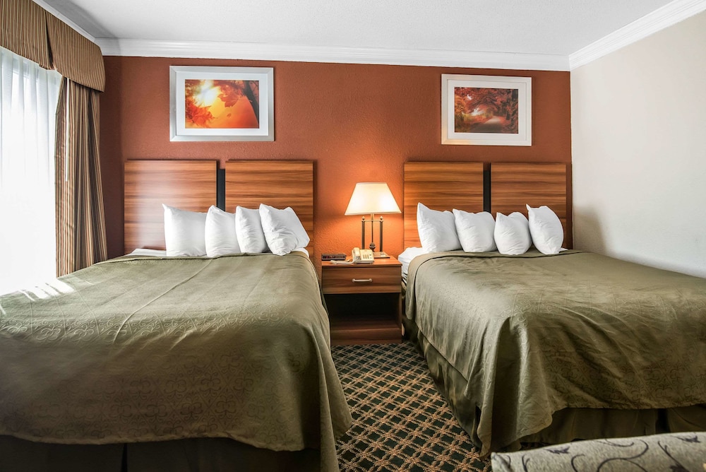 Rutland Vacations - Quality Inn Rutland - Property Image 14