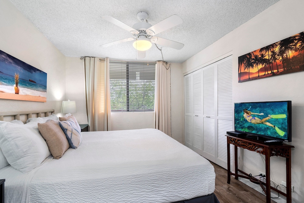 Condo With Central AC - Partial Ocean View - Concierge - Near Magic Sands Beach - Vrkcv
