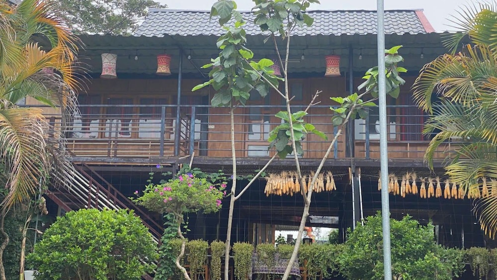 Mi House Nghia Lo Yen Bai