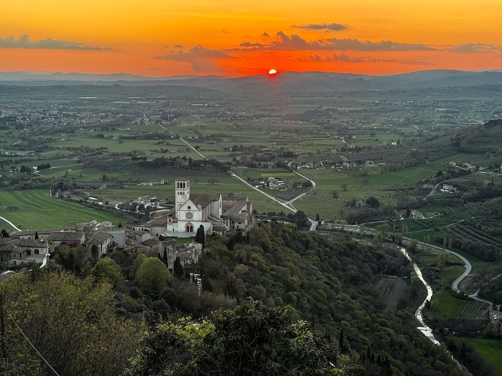 Portica Homes Assisi