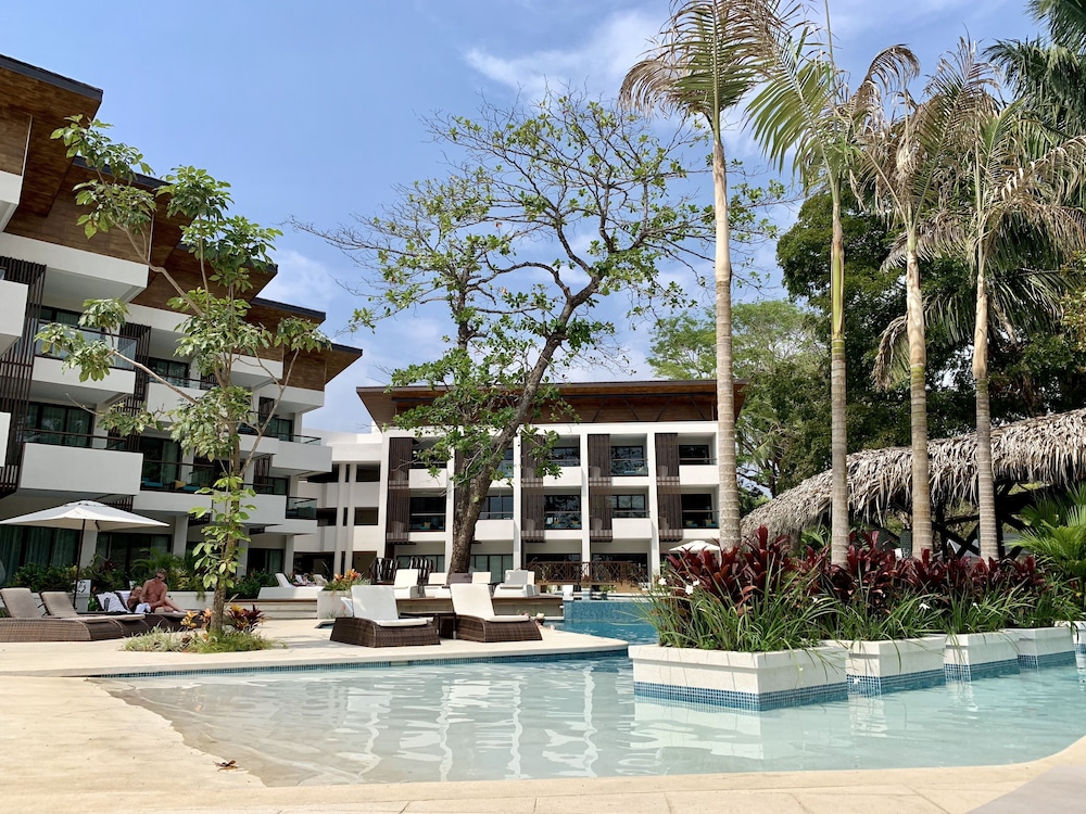 Azura Beach Resort - All Inclusive - Adults Only