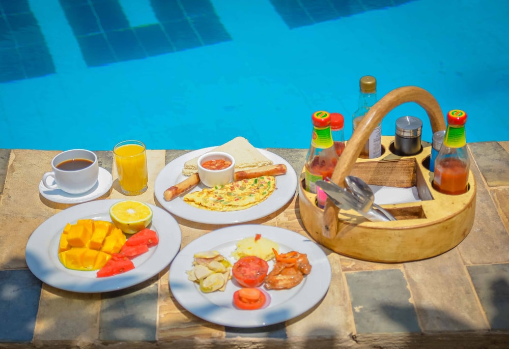Best Western Jangwani Sea Breeze Hotel