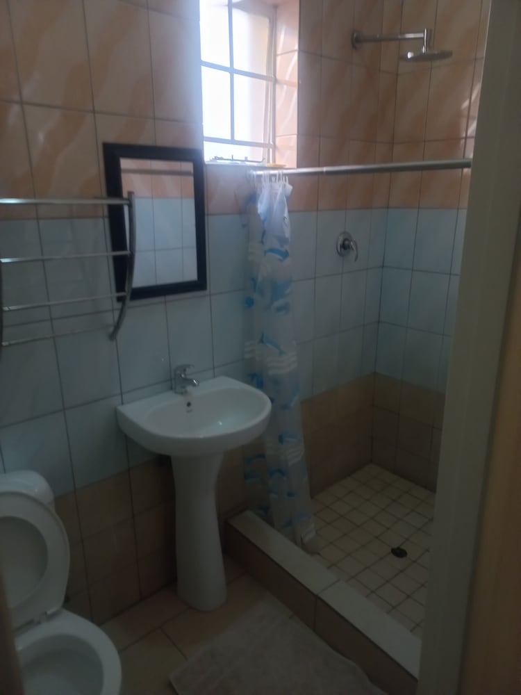 Johannesburg Vacations - MILLY GUEST HOUSE JHB - Property Image 7