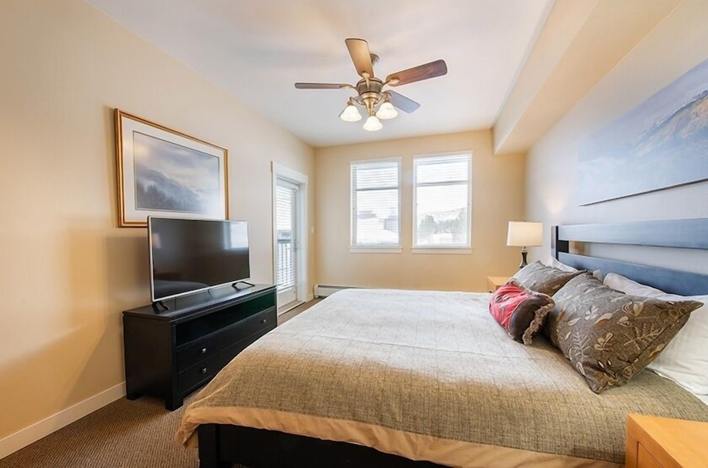 Fraser Crossing/Founders Pointe, Condo 2 bedroom w/ Gondola Access (Value Rated Condo 3402) - Property Image 46