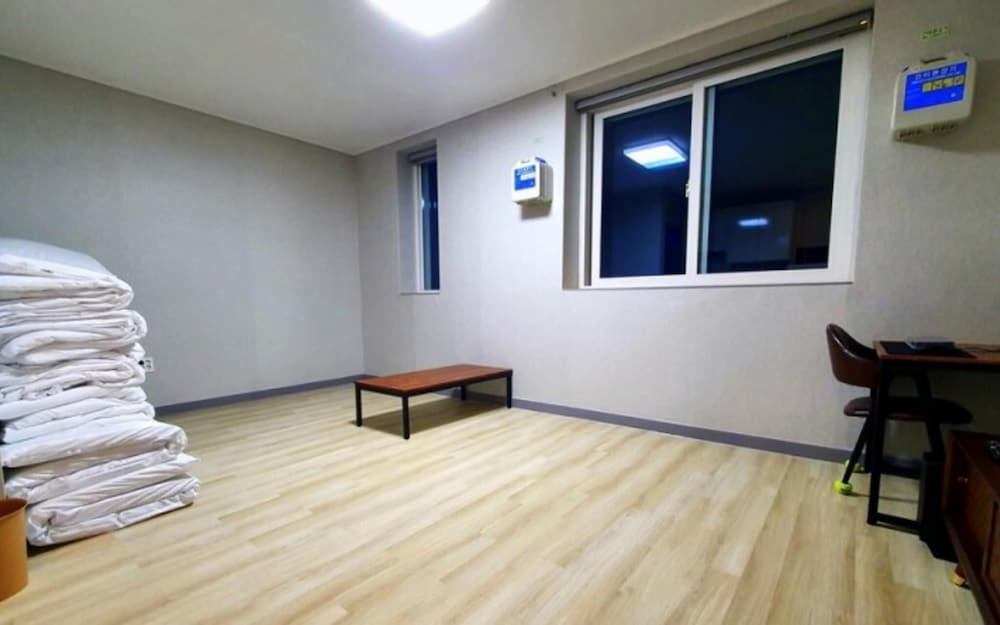 Yanggu Lacky Hostel view 2