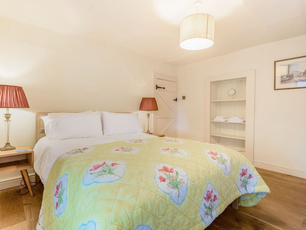 Mulberry Cottage