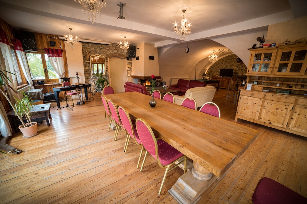 Chalet Les Moineaux : Gites et Chambres d'Hotes