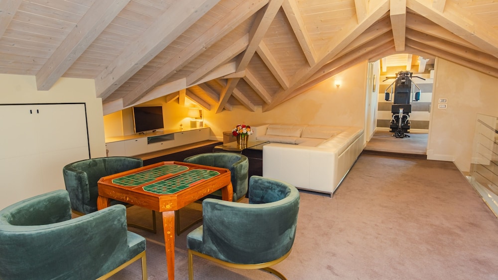 Villa Angela - Italian Homing